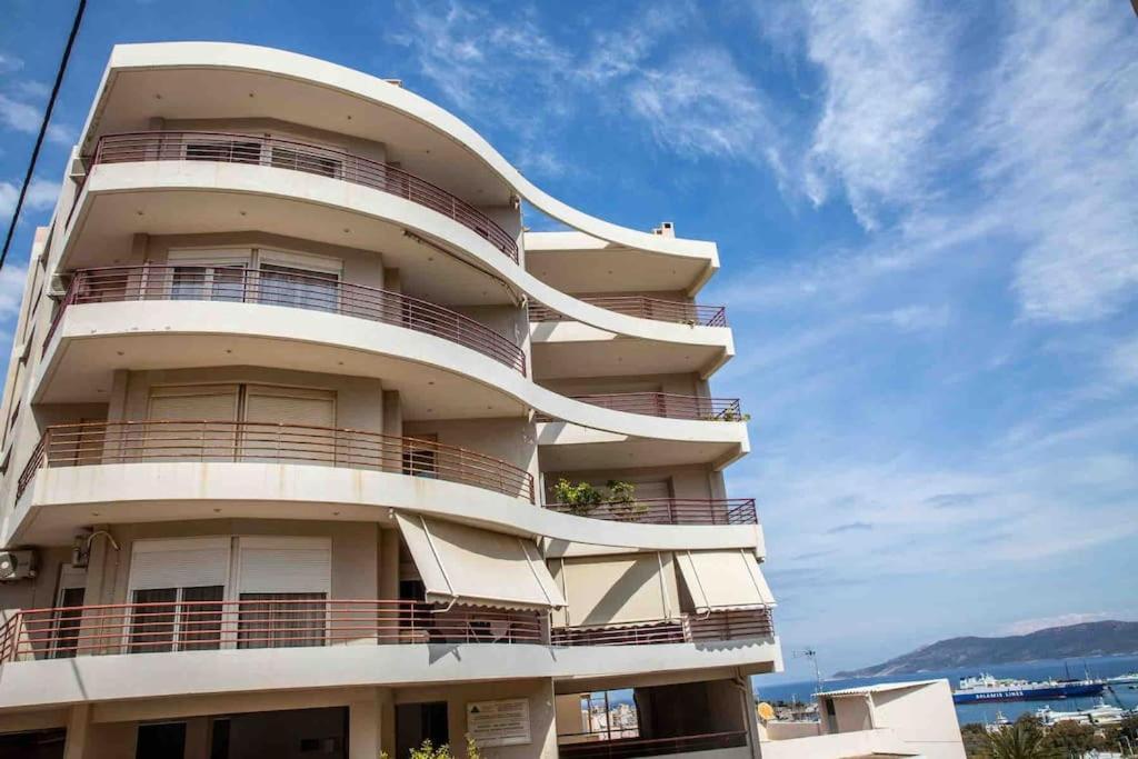 Lavrio Seaview 2Bdr Apt 4 Min Dive From The Sea Dış mekan fotoğraf